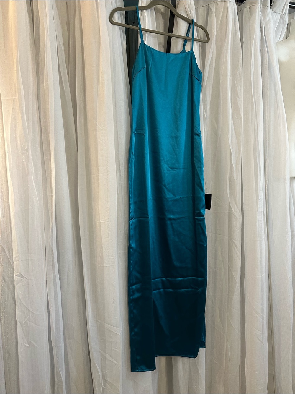 Lulu's Teal Maxi Dress with side slit and adjustable straps. Lined. - Picture 1 of 11